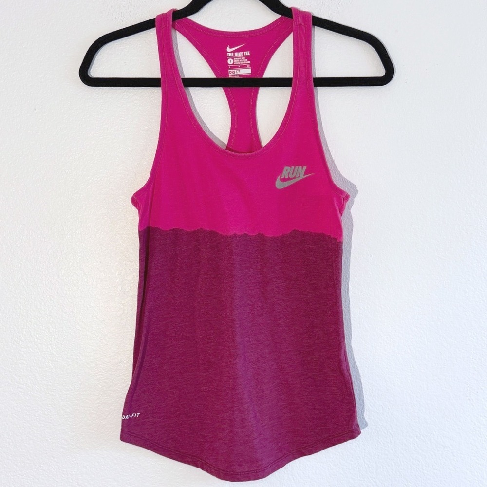Nike Dri-FIT Running Tank Top Womens Small Pink Magenta Racerback Athletic‎ Cut